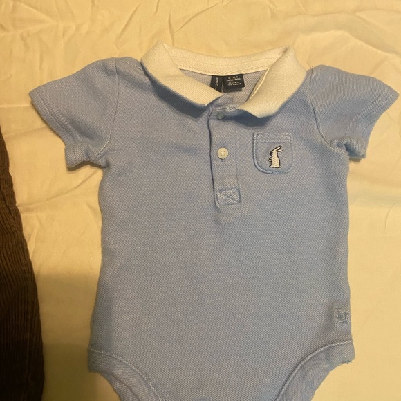 Janie and Jack 3-6 months, one 0-3 months baby boy clothes - Picture 4 of 9